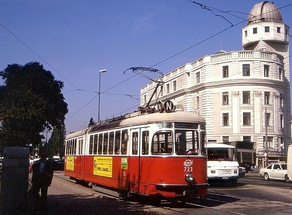 Wien Tw 723 an der Urania, 09.09.1987.