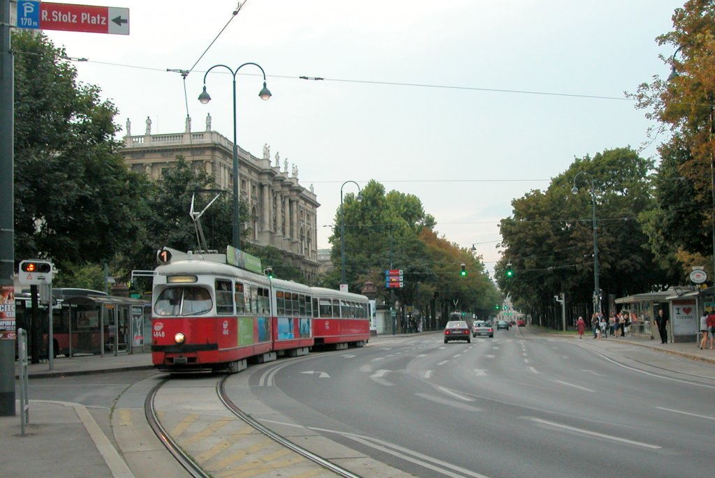 Wien Wiener Linien SL 1 (E1 4848 (SGP 1975)) I, Innere Stadt, Opernring / Eschenbachstraße am 5. August 2010.