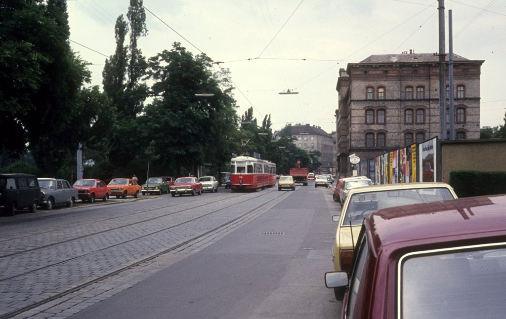 Wien WVB SL 331 (F 710) Obere Donaustrasse im Juli 1977.