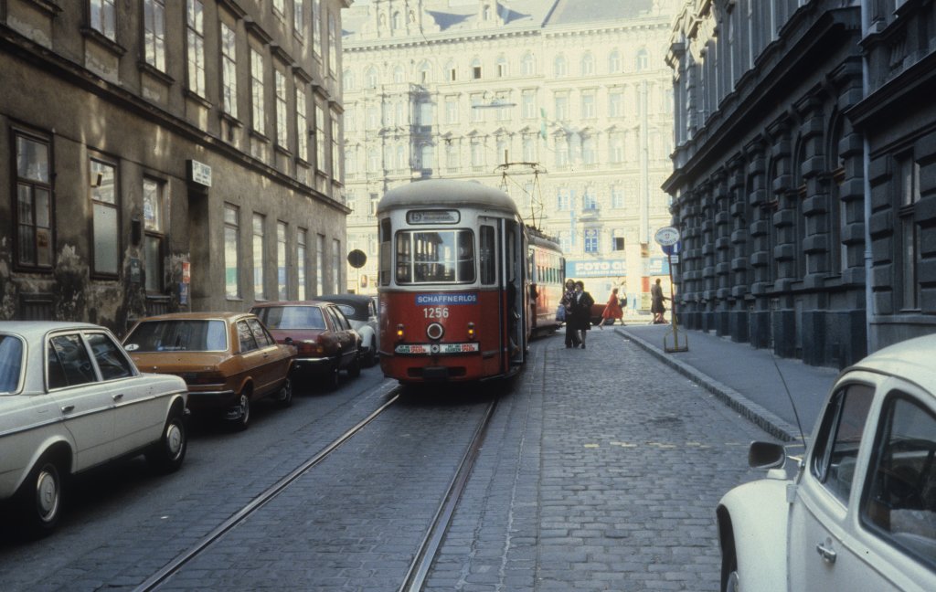 Wien WVB SL 5 (c3 1256) Millergasse im Oktober 1979.