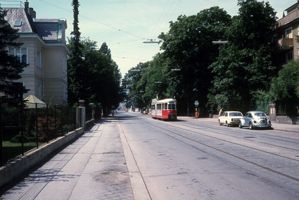 Wien WVB SL 58 (E 4434) Hietzinger Hauptstrasse im Juli 1977.