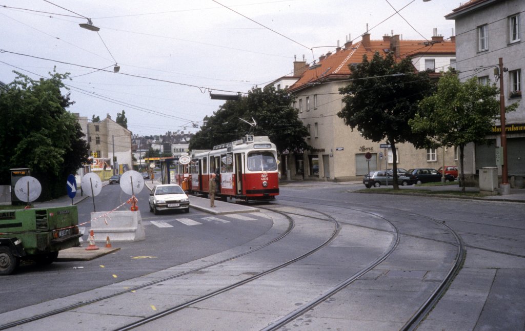 Wien WVB SL 60/62 (E2 4035) Speisinger Strasse / Hermesstrasse im Juli 1992.