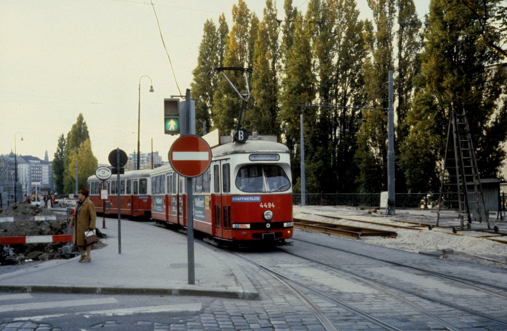 Wien WVB SL B (E1 4494) Franz-Josefs-Kai im Oktober 1979.