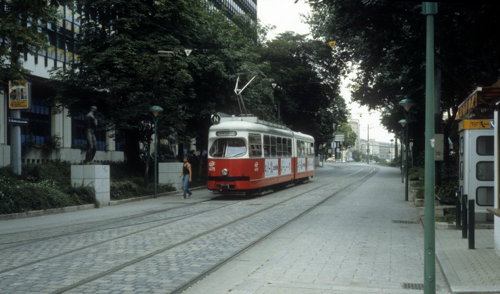 Wien WVB SL N (E1 4675) Radetzkystrasse / Hintere Zollamtsstrasse im Juli 1992.