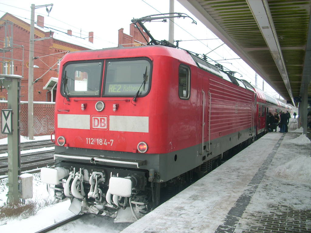 Winter in Rathenow mit 112 und Re2 angekommen 31.12.2009
