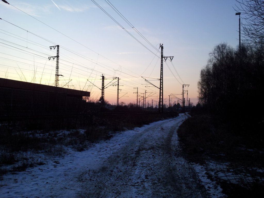 Winterstimmung mit Sonnenuntergang in Lehrte, am 05.2.2012.
