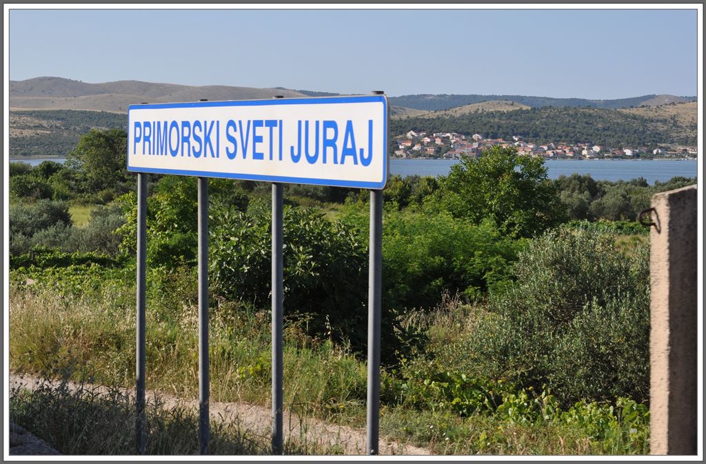 Wir verlassen den letzten Meeresarm bei Primorski Sveti Juray. (02.07.2013)