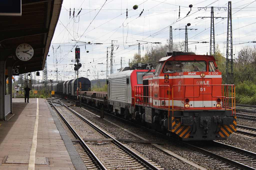WLE 51 mit E37 519 am 21.4.12 in Hamm.