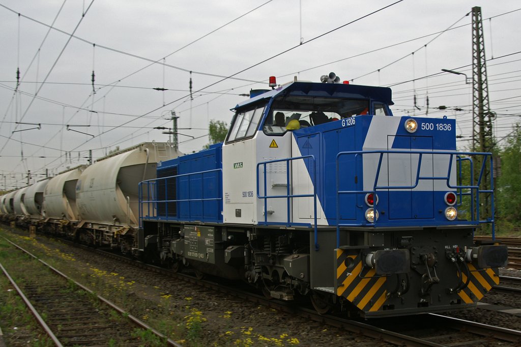 WLS 500 1838 (im Einsatz fr Neusser Eisenbahn)am 10.5.10 in Duisburg-Entenfang