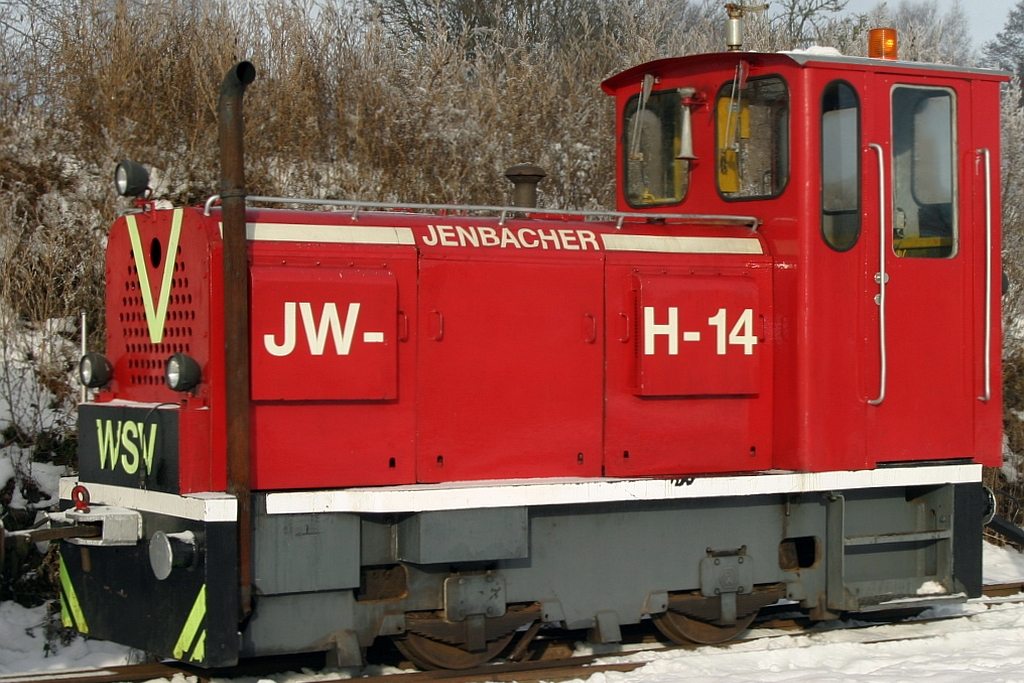 WSV 100.4 (Jenbacher Werke, Type DM100 H14, B-dm, Bauj. 1972, Fabr.Nr. 3.457.35) am 04.Dezember 2005 im Bf. Heidenreichstein.