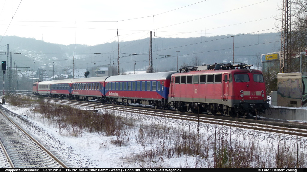 Wuppertal-Steinbeck 03.12.2010 
IC 2862 Hamm (Westf.) - Bonn Hbf
