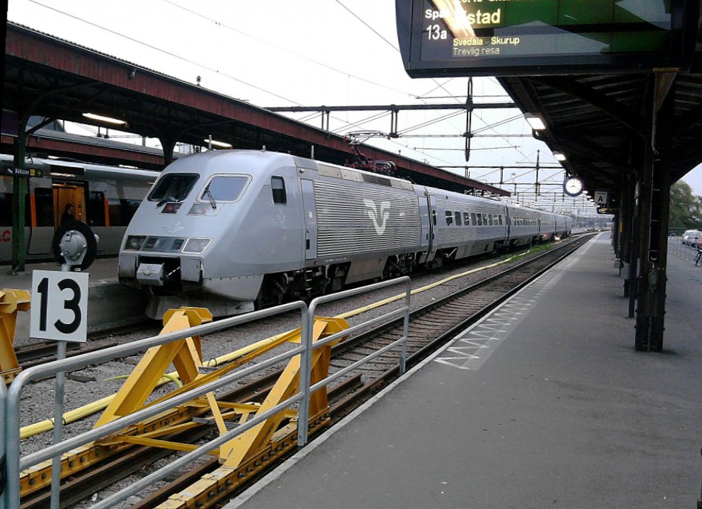 X2000 IN MALM CENTRAL AM 09,05,2010