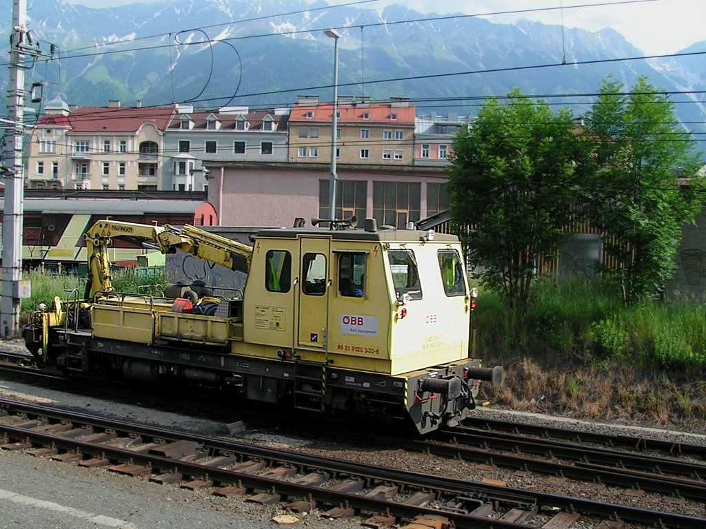 X628 007-7(99819120530-6)bei Innsbruck-West;100608