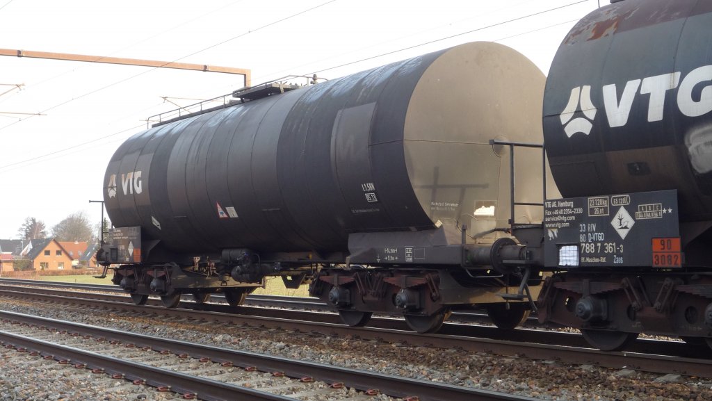 Zaes, 33 RIV 80 D-VTGD, 787 9 420-7, Ejby Fyn, 24.03.2011