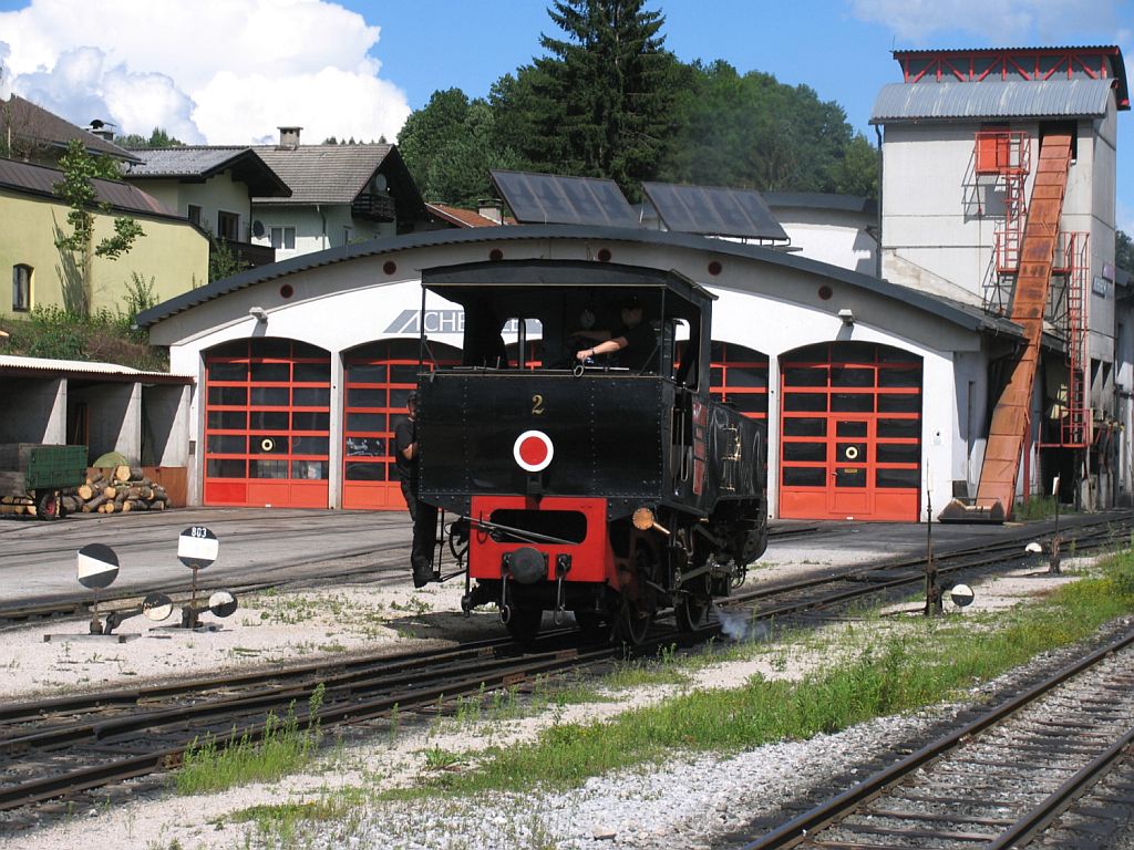 Zahnradlok Nr 2 “Jenbach” (Wiener Lokomotivfabrik Floridsdorf, Baujahr 1889) auf Bahnhof Jenbach Achenseebahnstation am 15-08-2010.