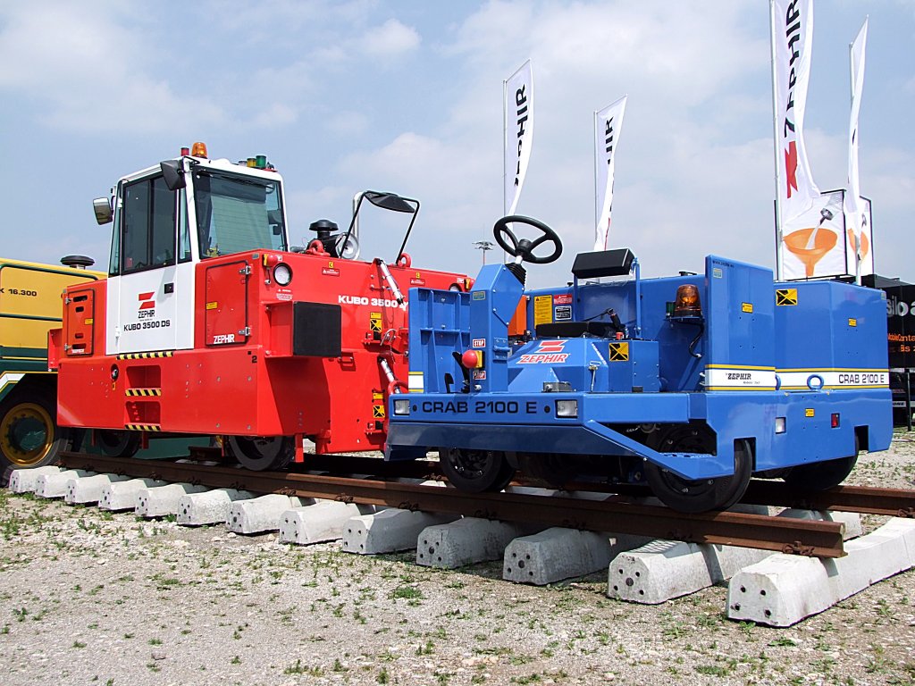 ZEPHIR,Rangierloks:KUBO3500DS(speziell fr den Einsatz in Werksttten und Bahn-Depots)und CRAB2100E( Locotractor  Krabbe-Modell)wurden auf der Tranport-Logistic2011 prsentiert;110513