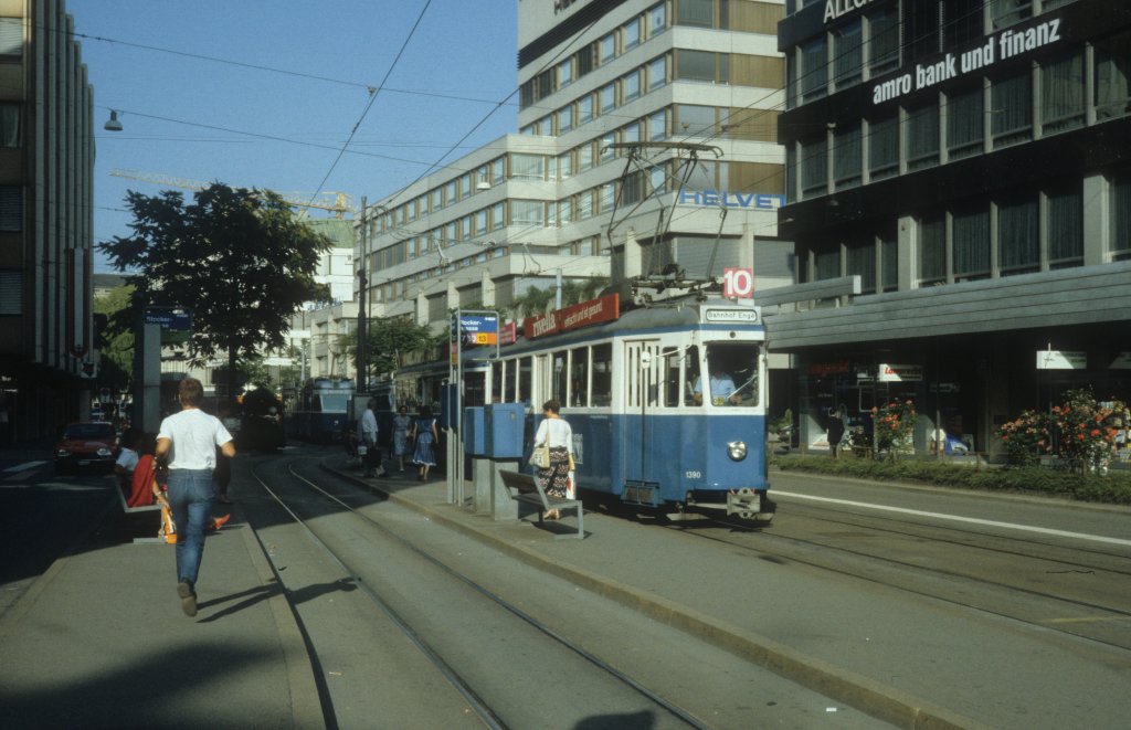 Zrich VBZ Tram 10 (Be 4/4 1390) Bleicherweg / Stockerstrasse im Juli 1983.