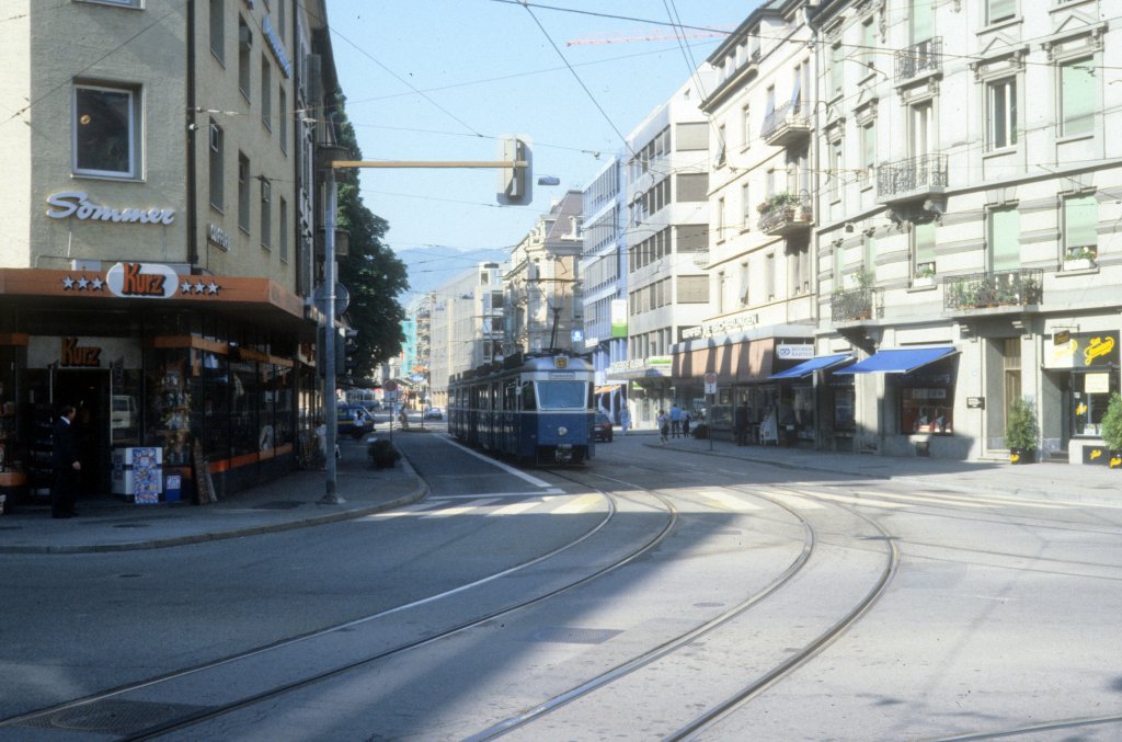 Zrich VBZ Tram 13 (Be 4/6) Bleicherweg / Stockerstrasse im August 1986.