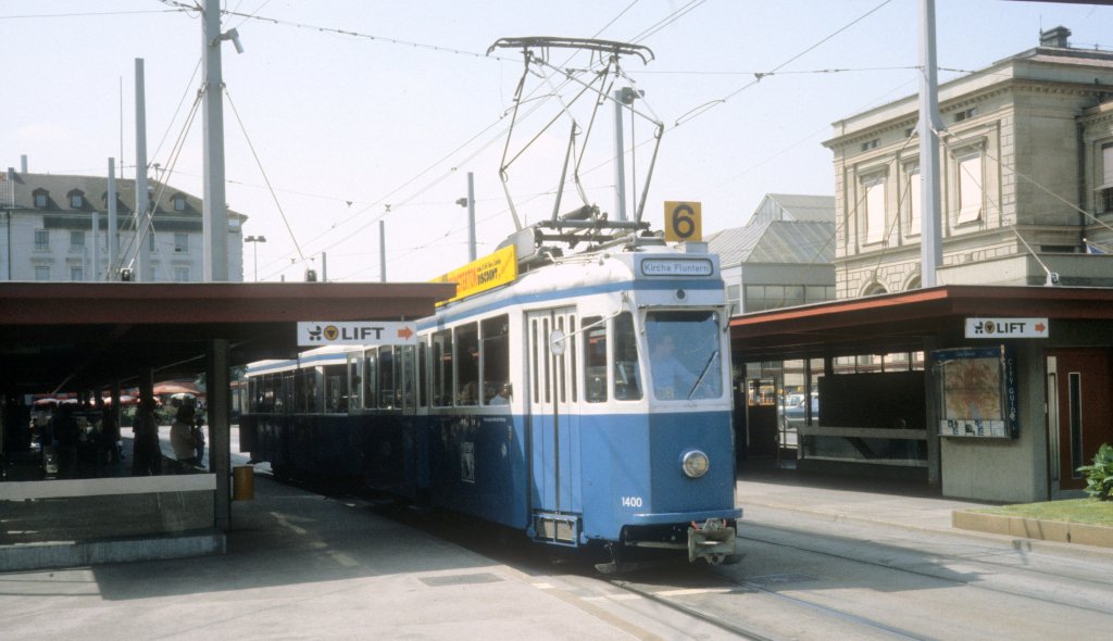 Zrich VBZ Tram 6 (Be 4/4 1400) Bahnhofplatz / Zrich HB im Juli 1983.