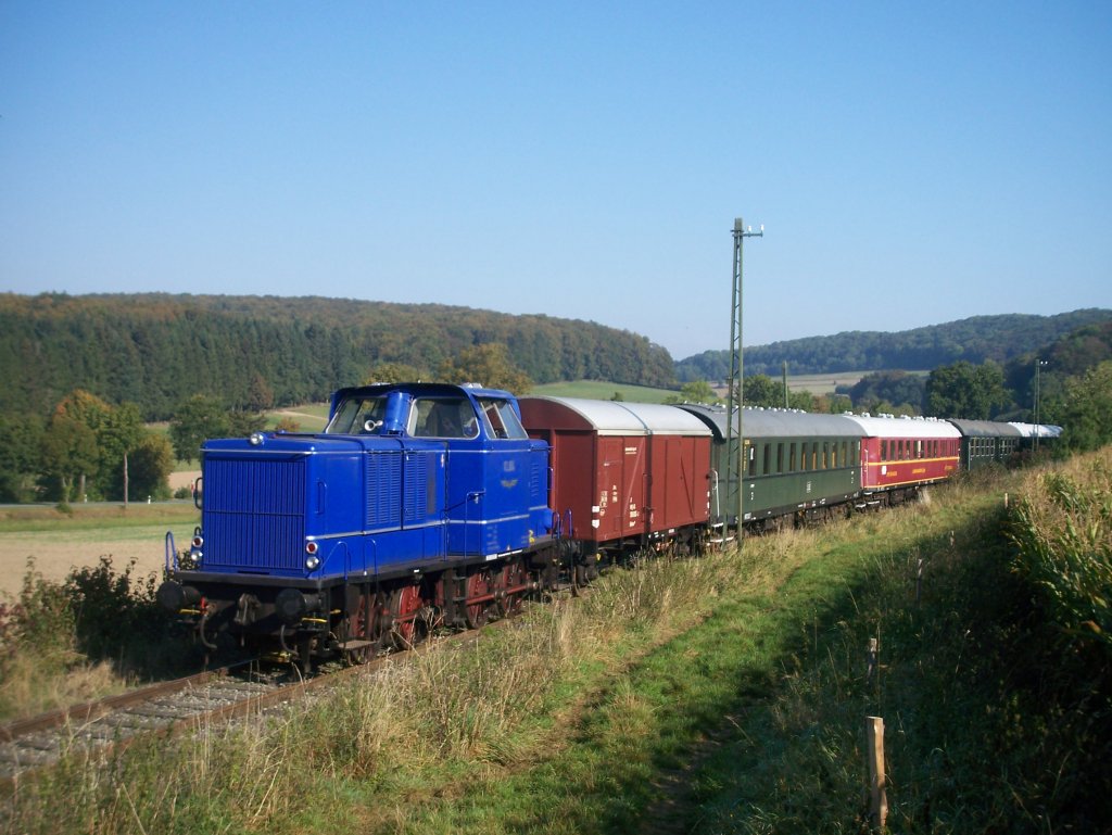 Zug der Landeseisenbahn Lippe,  27. September 2009 auf der Extertalbahn in der nhe von Barntrup 