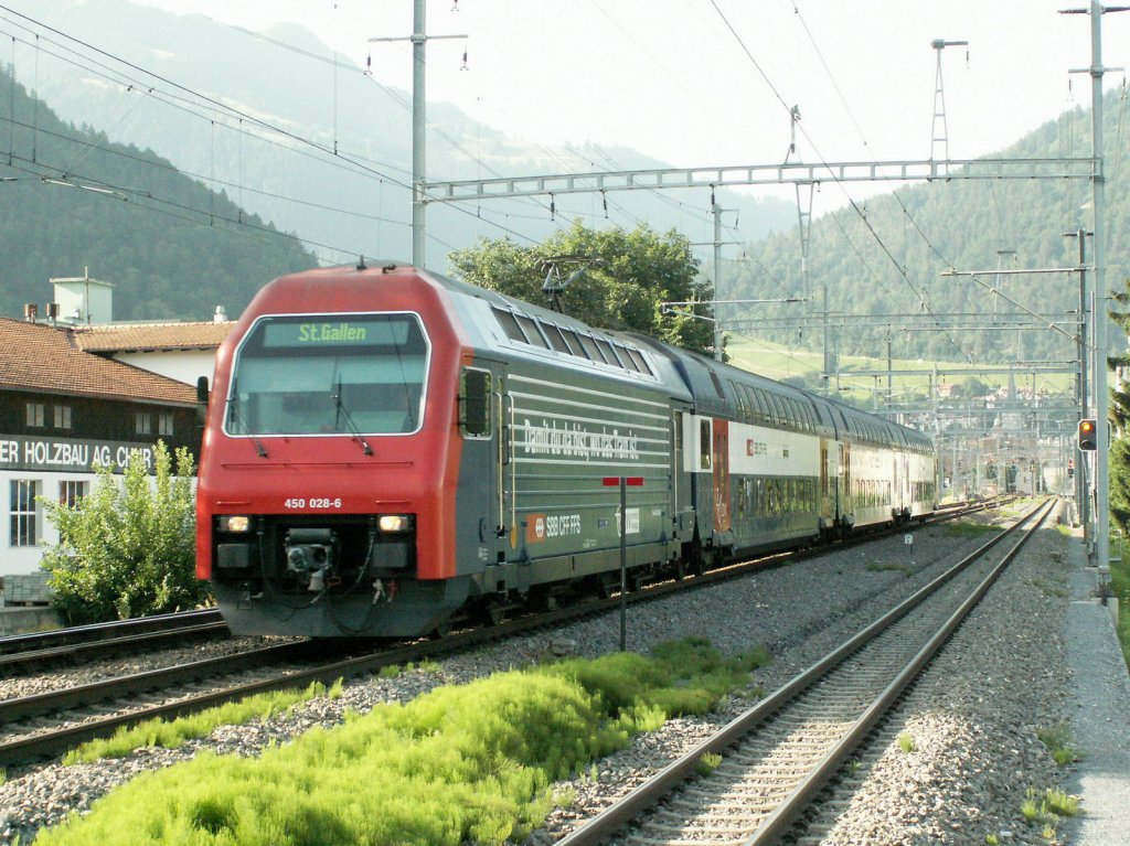 ZVV Dosto als Ersatz fr den Rheintal-Express(REX)Chur-St.Gallen in Chur-Wiesental(Grund:Bauarbeiten bei St.Gallen)Chur 11.07.10

