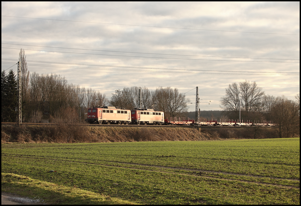 Zwei 140er sind mit dem CS 61148, Dinslaken - Hanekenfhr, bei Haltern am See in Richtung Norden unterwegs. (16.01.2011)