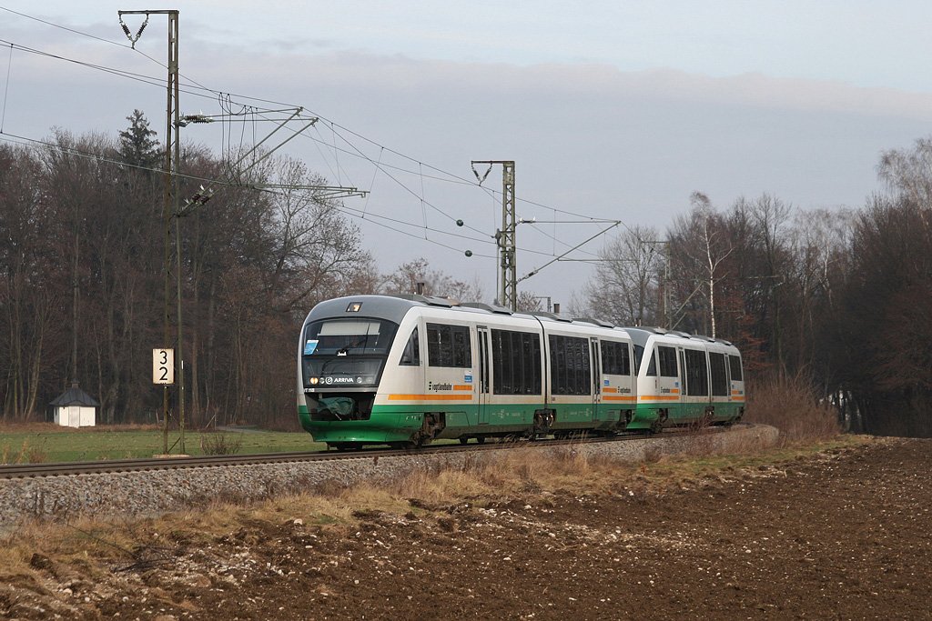 Zwei Desiros der Vogtlandbahn am 01.01.2010 bei Ainring.