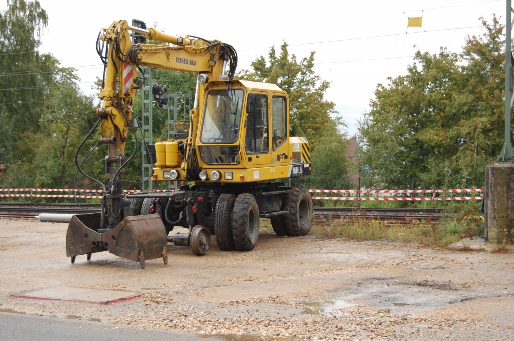 Zweiwegebagger am 12.9.2010 in Korschenbroich.