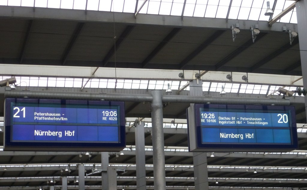 Zwischen Mnchen und Nrnberg fahren wohl alle 20 Minuten die Regionalzge...
Der RE4020 fhrt aber ca.1 Stunde weniger als der RE59106.
23.Mai 2013.
