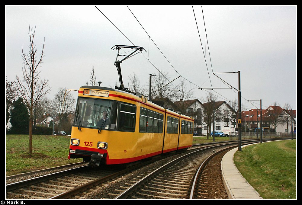 Zwischen der Steiermrker Strae und der Schlesierstr. konnte ich die Badewanne 125 fotografieren. Aufgenommen am 23.01.10