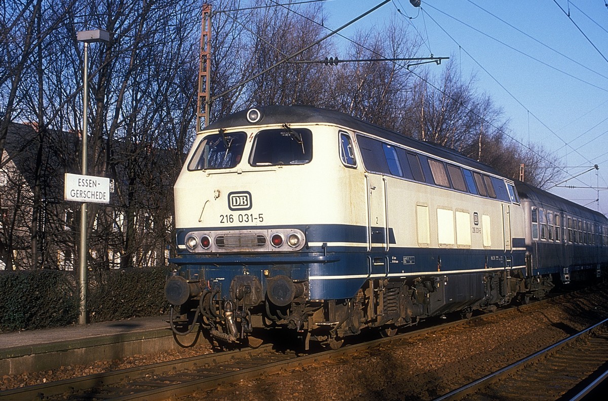  216 031  Essen - Gerschede  05.02.90 