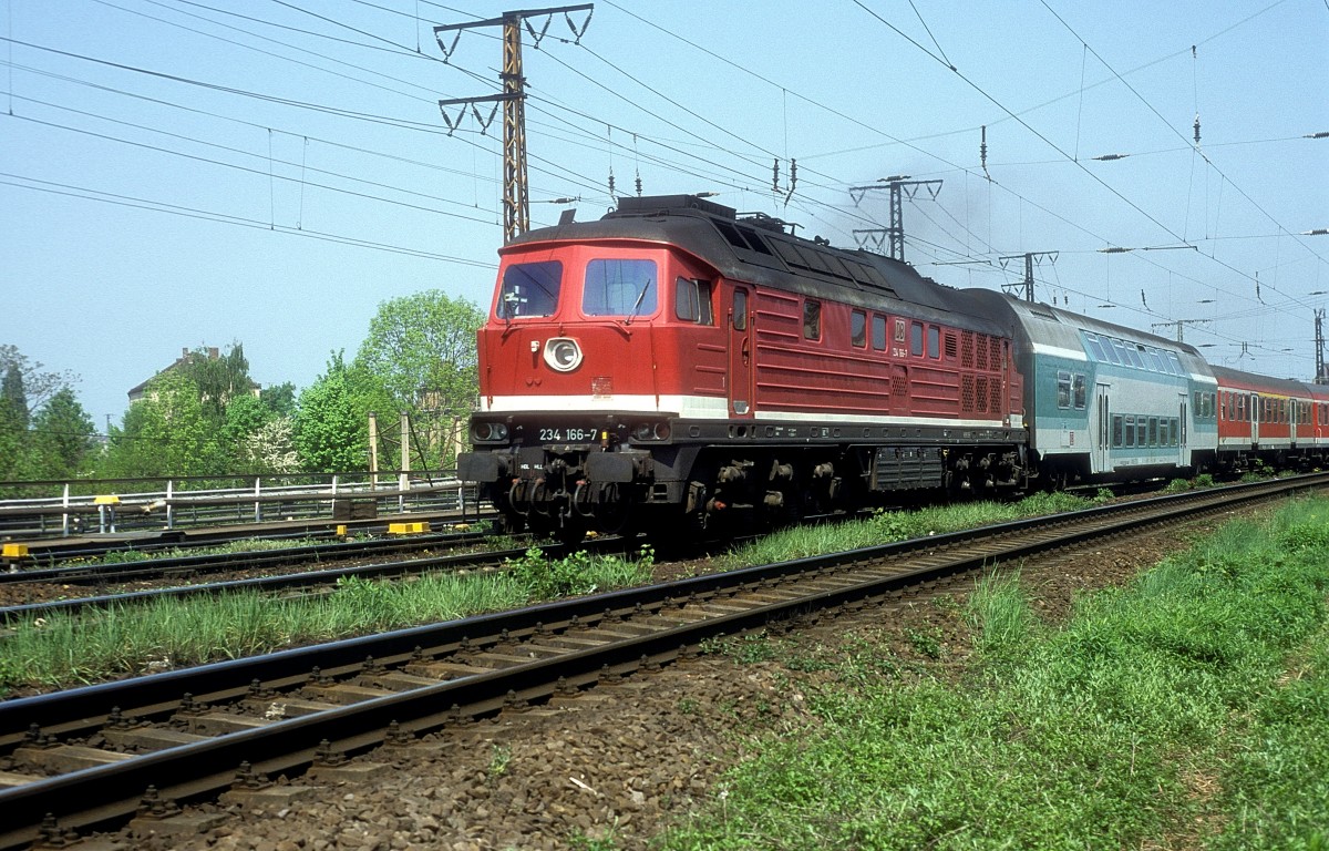  234 166  Dresden  01.05.00