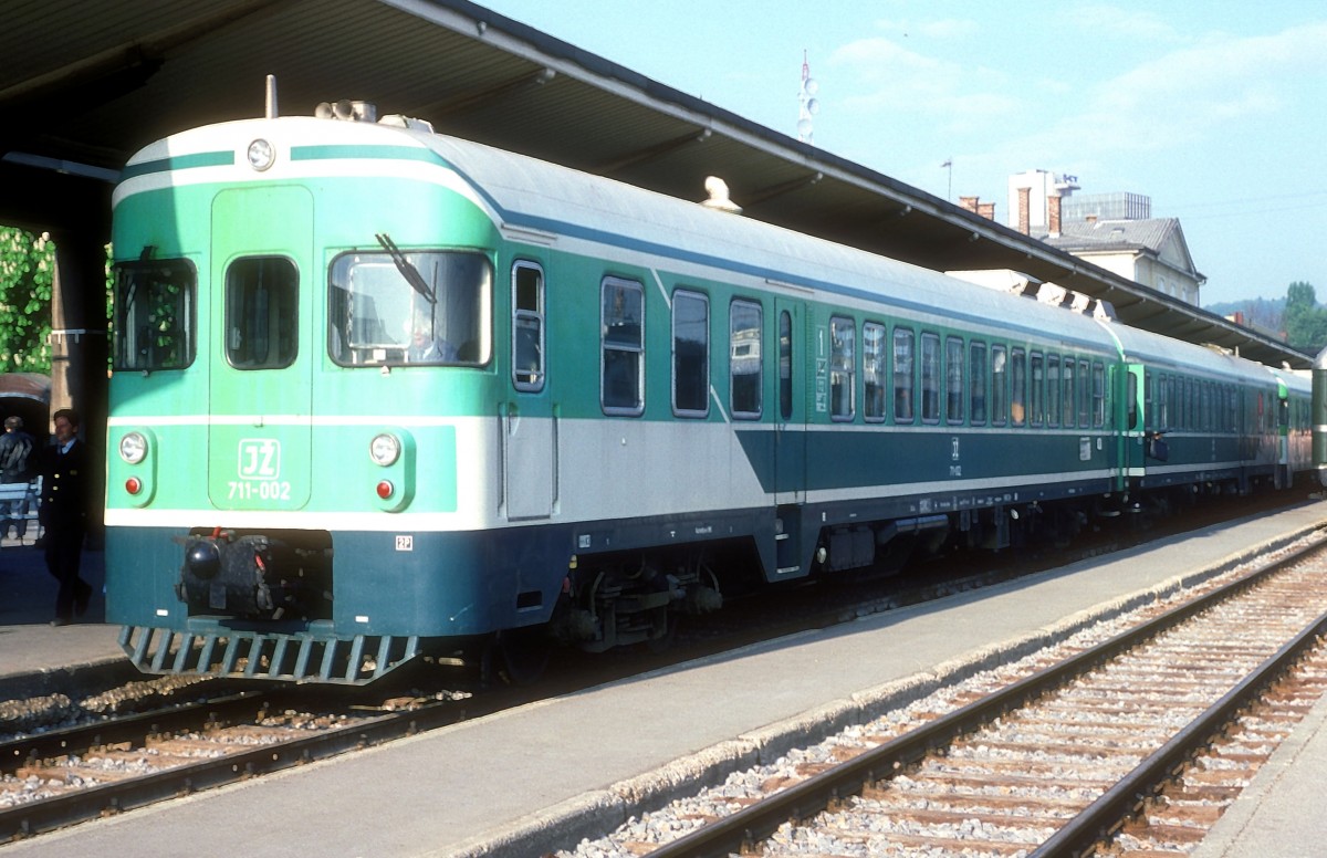  711 002  Ljubljana  03.05.89