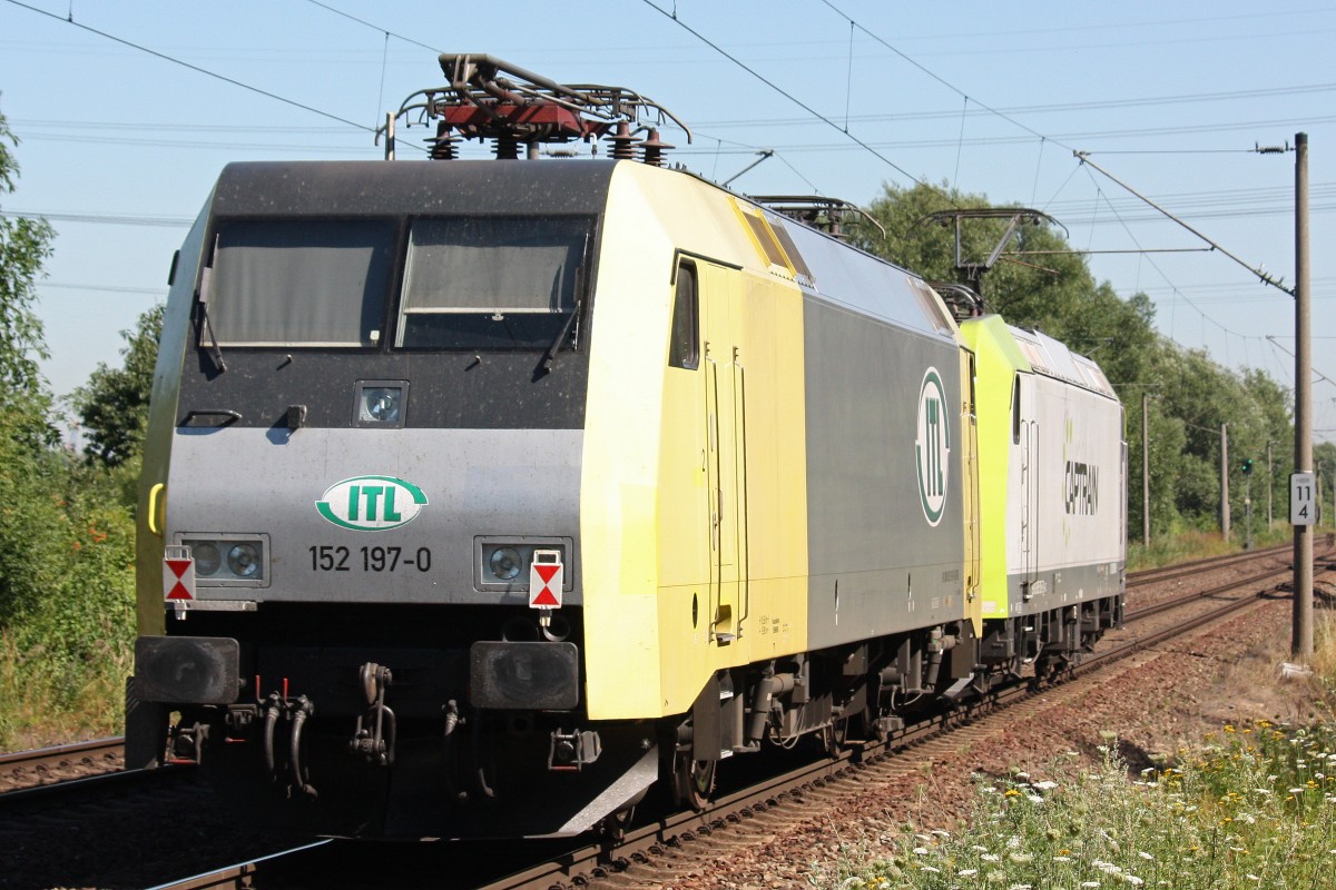  ITL 152 197 mit CDT/ITL 185-CL 005 am 2.8.13 als Lokzug in Hamburg-Moorburg.