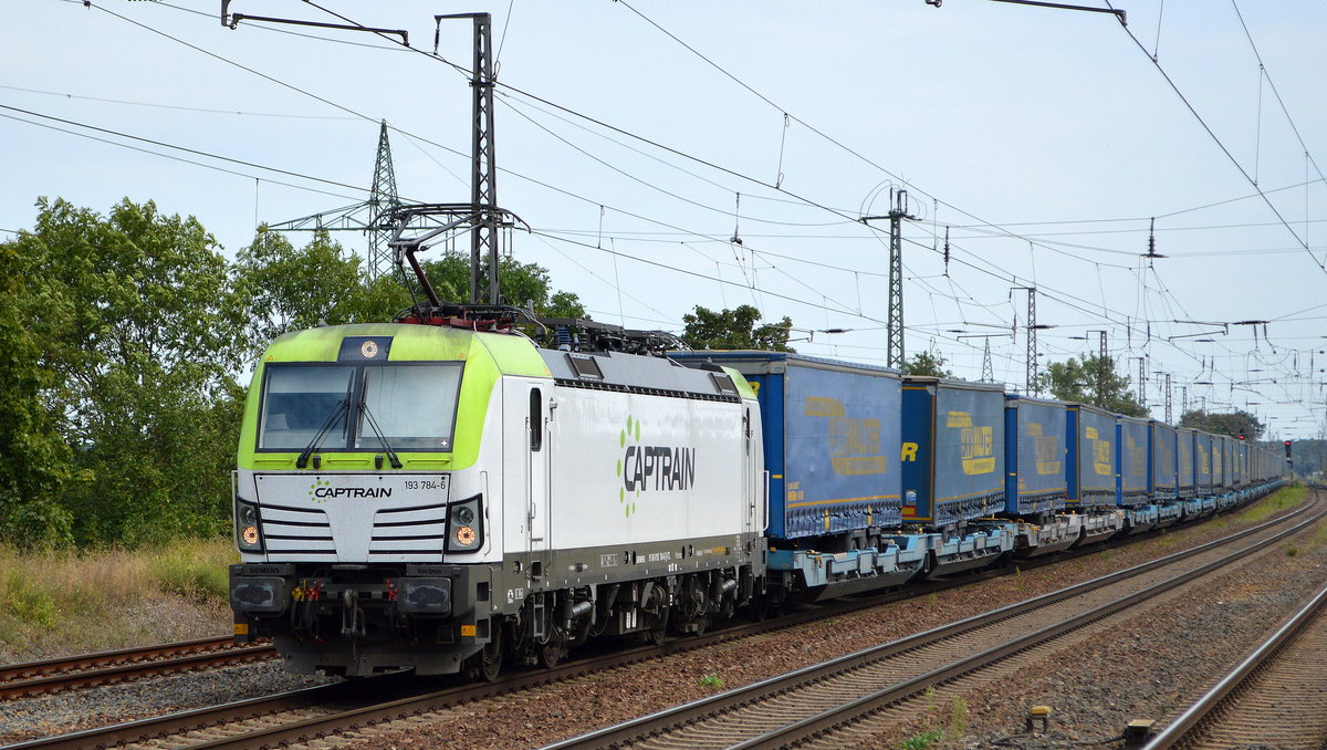  ITL - Eisenbahngesellschaft mbH, Dresden [D] mit  193 784-6  [NVR-Nummer: 91 80 6193 784-6 D-ITL] und Taschenwagenzug am 13.08.20 Bf. Saarmund.