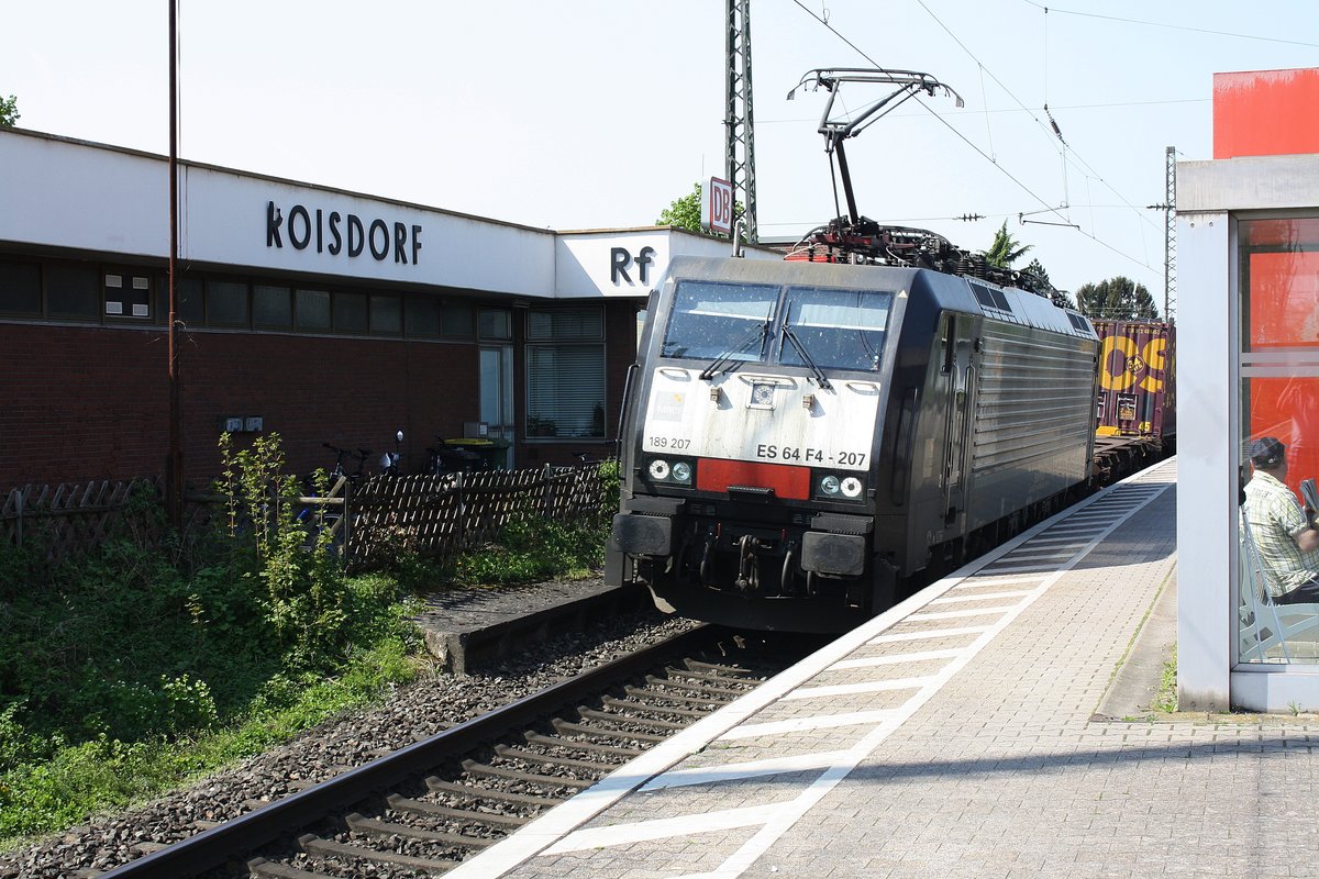 # Roisdorf 1
Die 189 207 (ES 64 F4 207) der MRCE mit einem Güterzug aus Köln Eifeltor durch Roisdorf bei Bornheim in Richtung Bonn/Koblenz.

Roisdorf
20.04.2018
