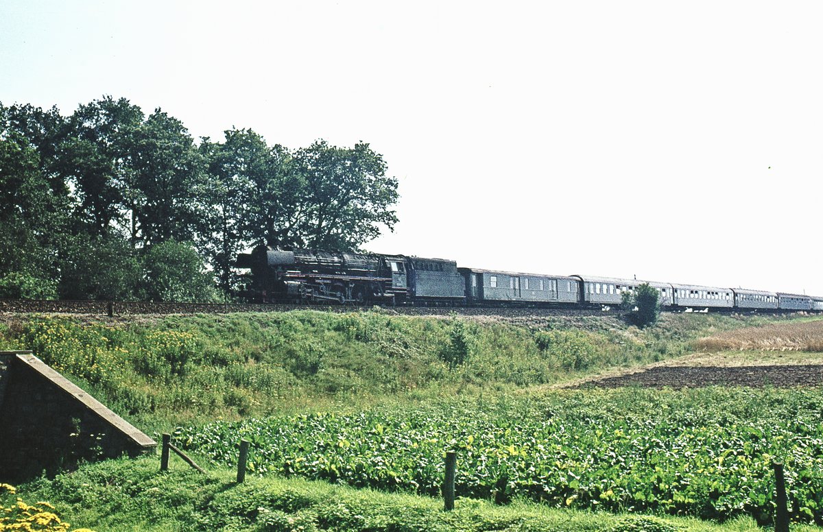 01 1066  mit D-Zug  bei Lathen