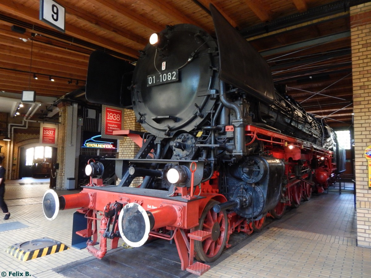01 1082 im Deutschen Technikmuseum Berlin am 23.08.2015