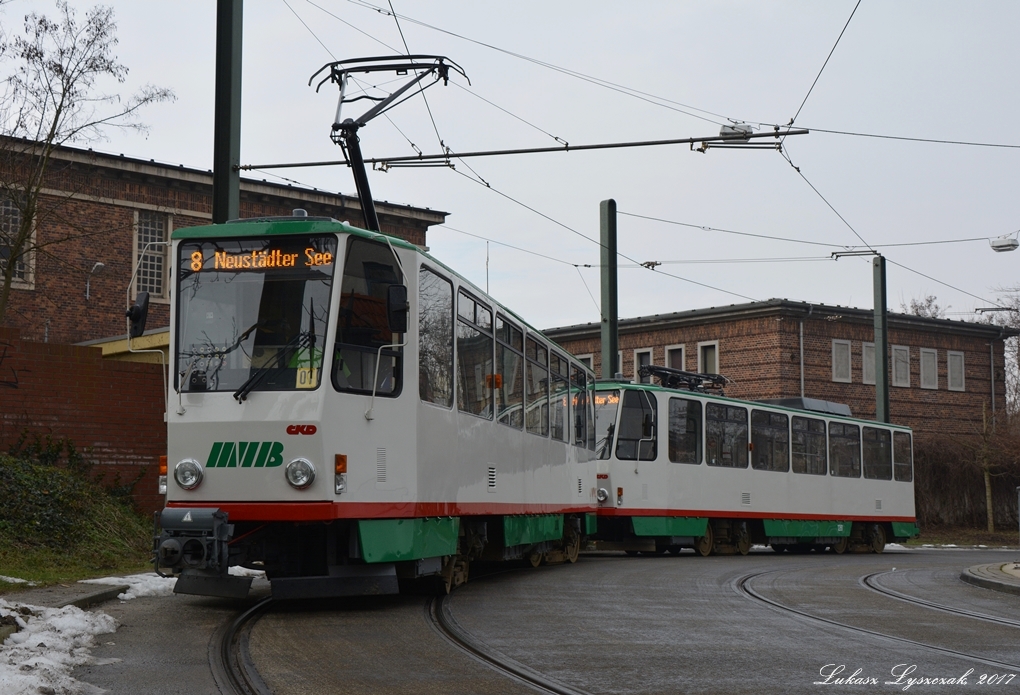 02.02.2017, Magdeburg, Buckau, 2x Tatra T6A2M (Wagen 1280+1281).