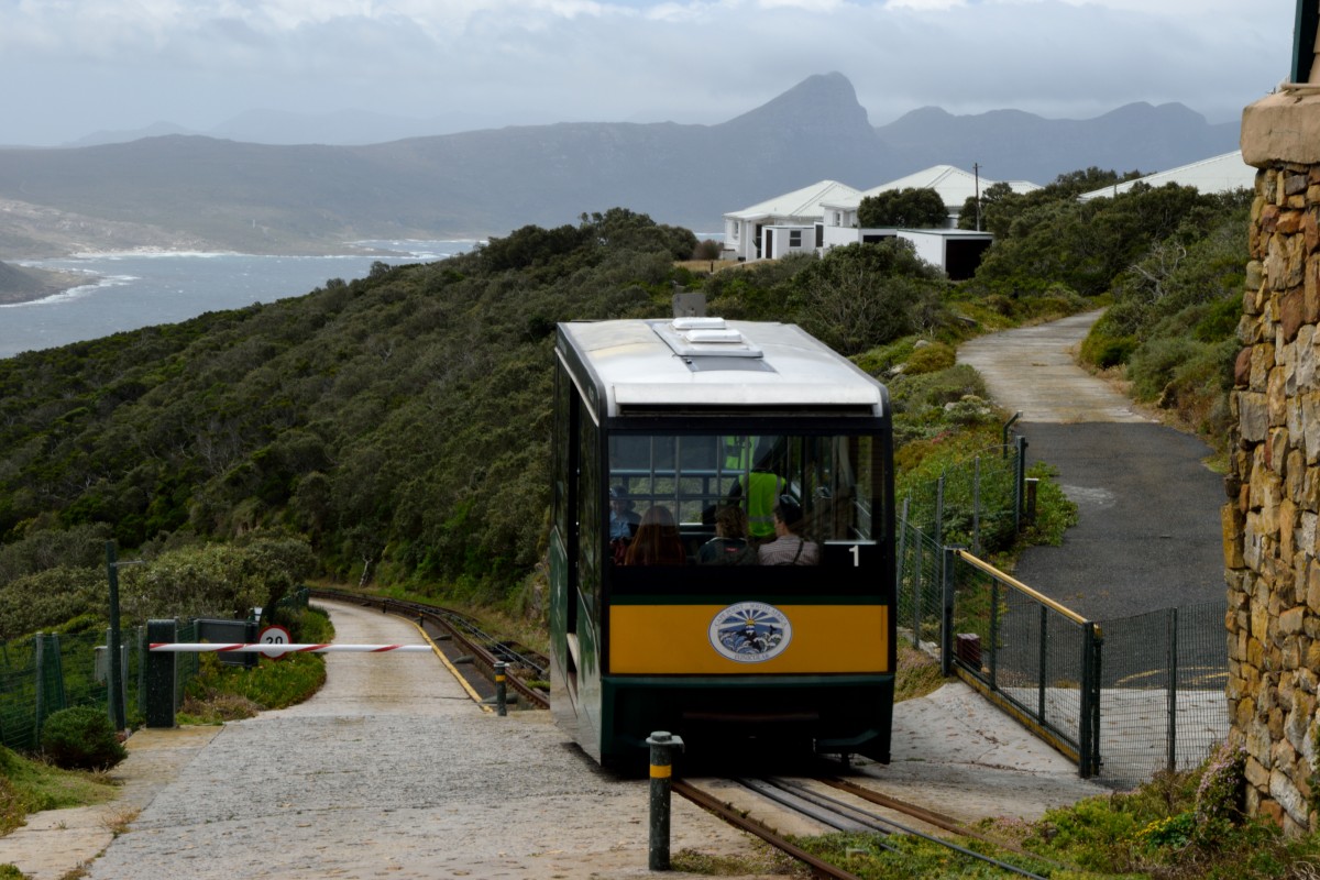 02.12.2014 - Zahnradbahn  Fliegender Holländer  zum Leuchtturm am Cape Point Peak