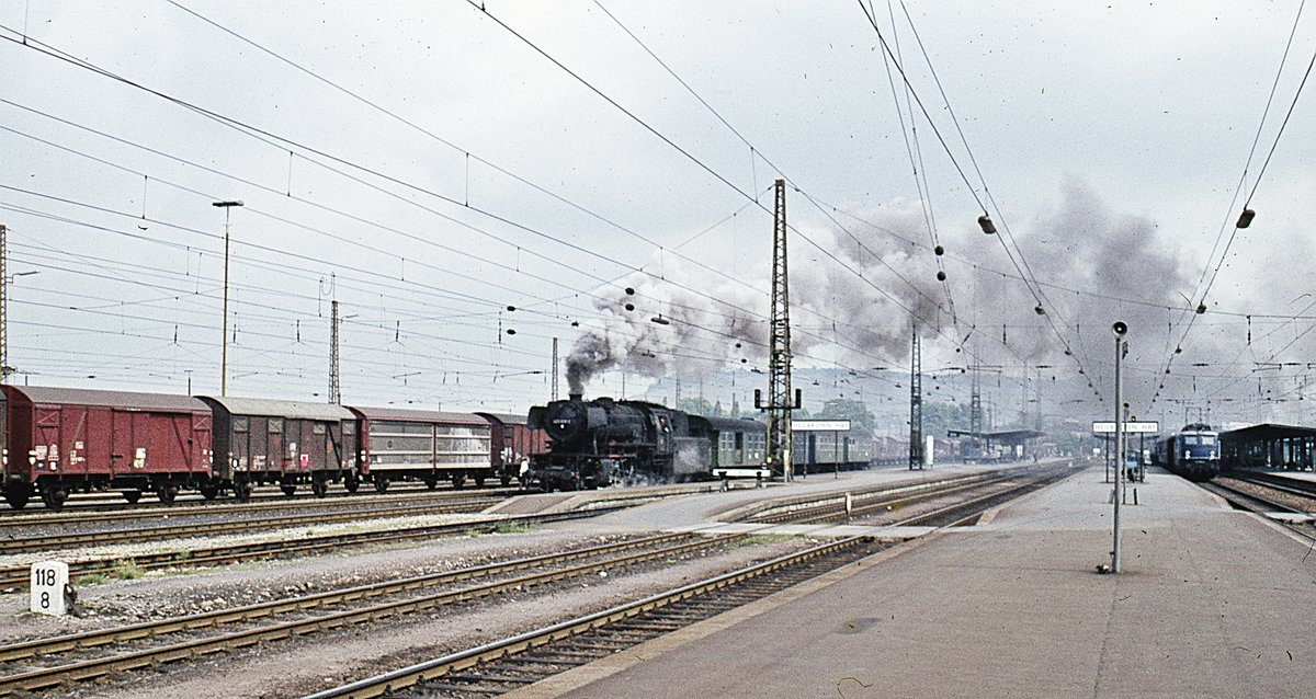 023 029 + Pz Ausf. aus Heilbronn Hbf. 