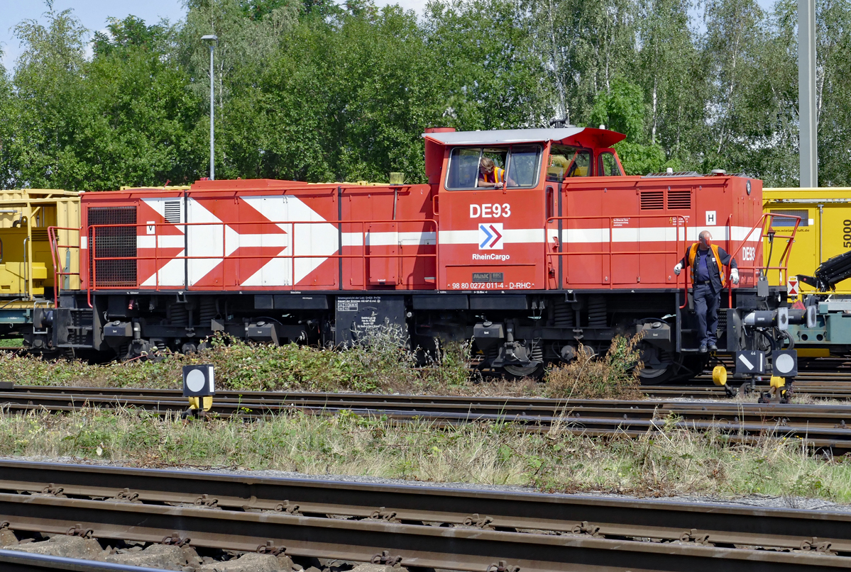 0272 011-4 RHC DE93 bei Rangierarbeit in Brühl-Vochem - 21.08.2019
