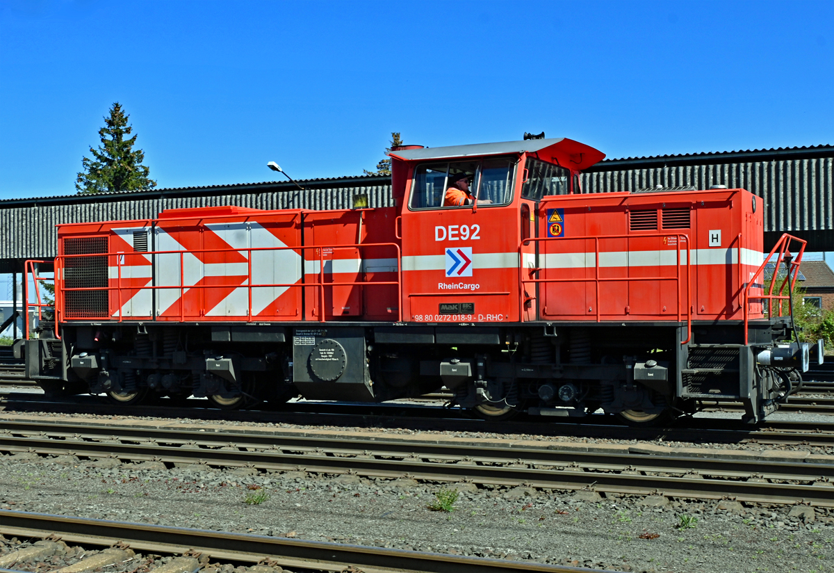 DE94 von Rheincargo steht abgestellt im Güterbahnhof von Nievenheim