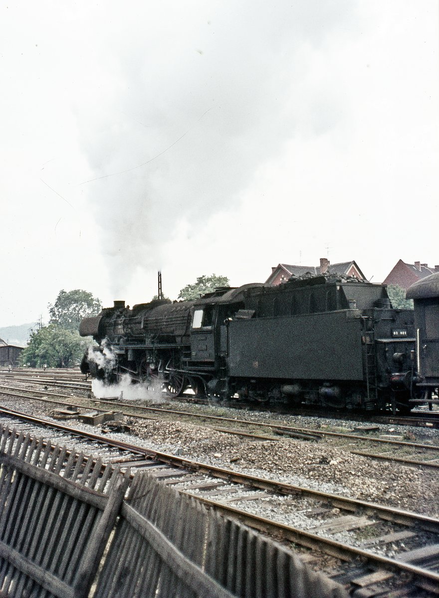 03 081  DDR  Nachschuß Ausf. aus Bhf.