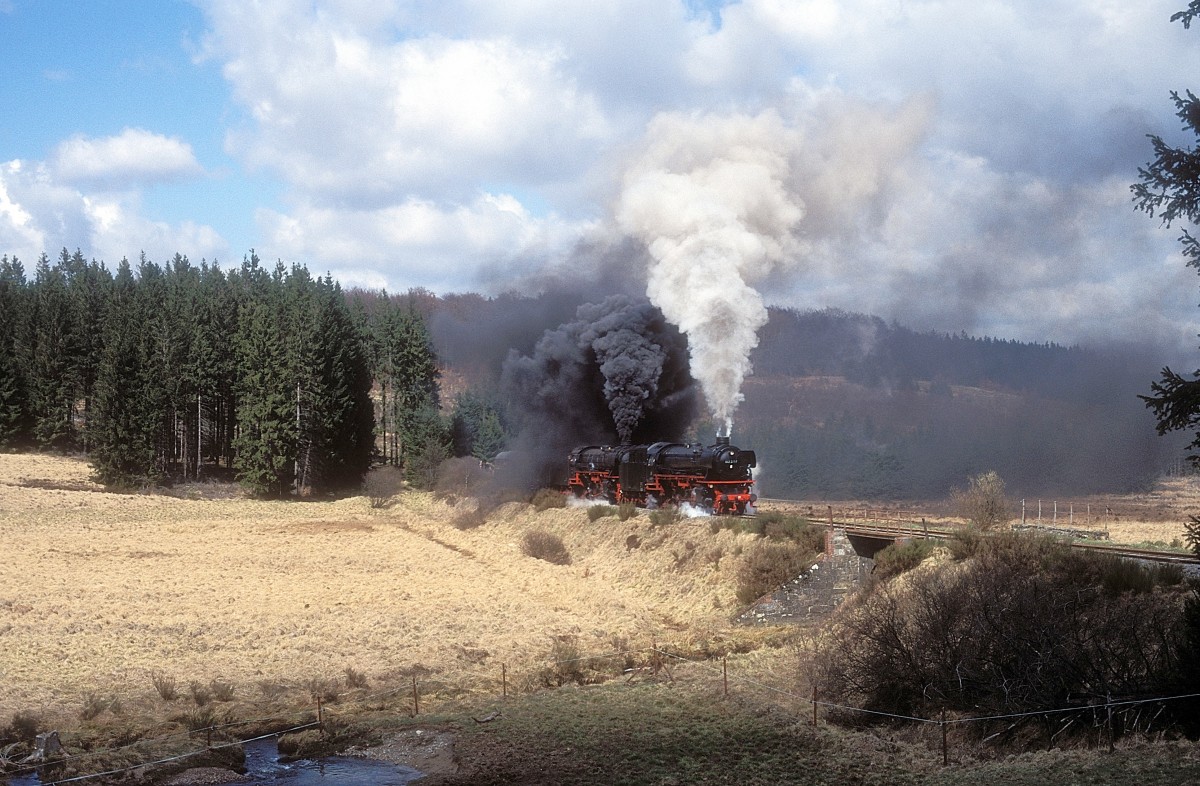 042 271 + 41 241  Sourbrodt  08.04.95