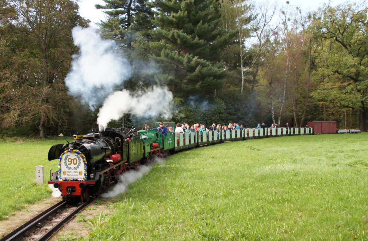 05.09.2015, 03 002 und 001 (Lisa) in Doppeltraktion, 90 Jahre Martens'sche Liliputlokomotiven im Großen Garten  - Dresden