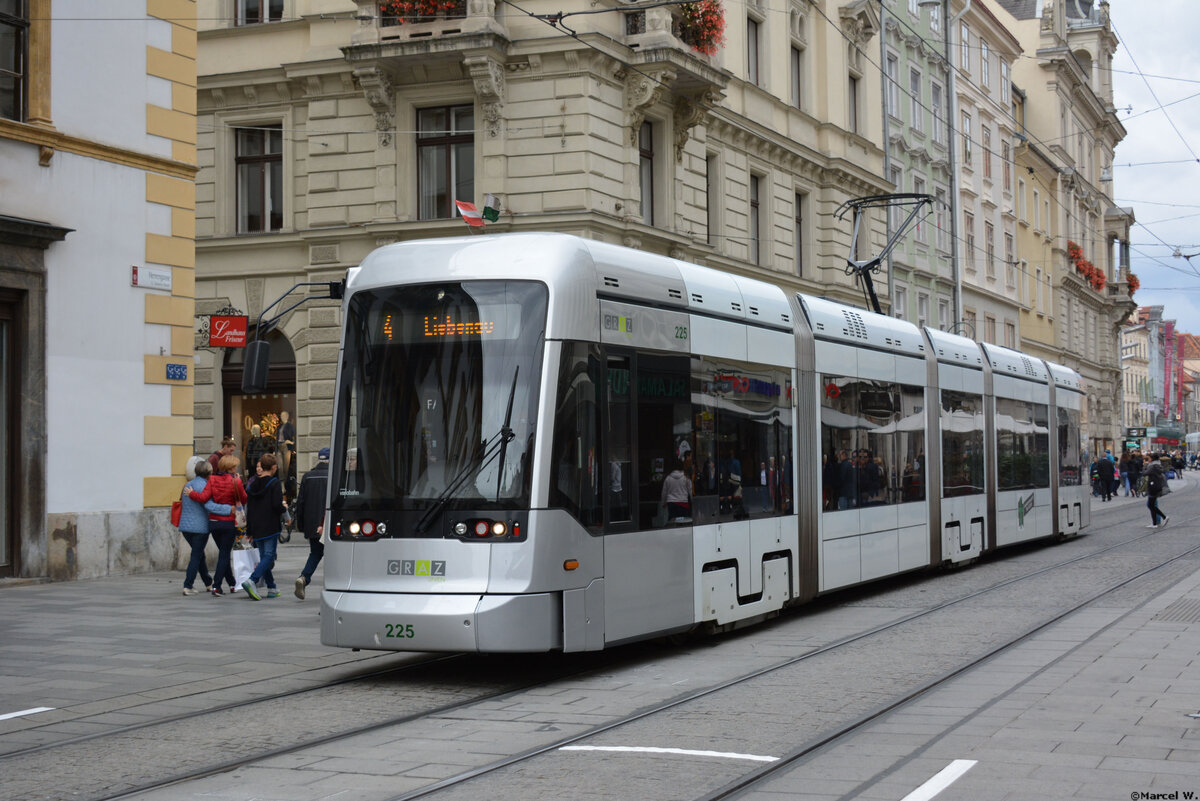 05.10.2019 | �sterreich - Graz | Stra�enbahn Stadler Variobahn | Nummer  225  |