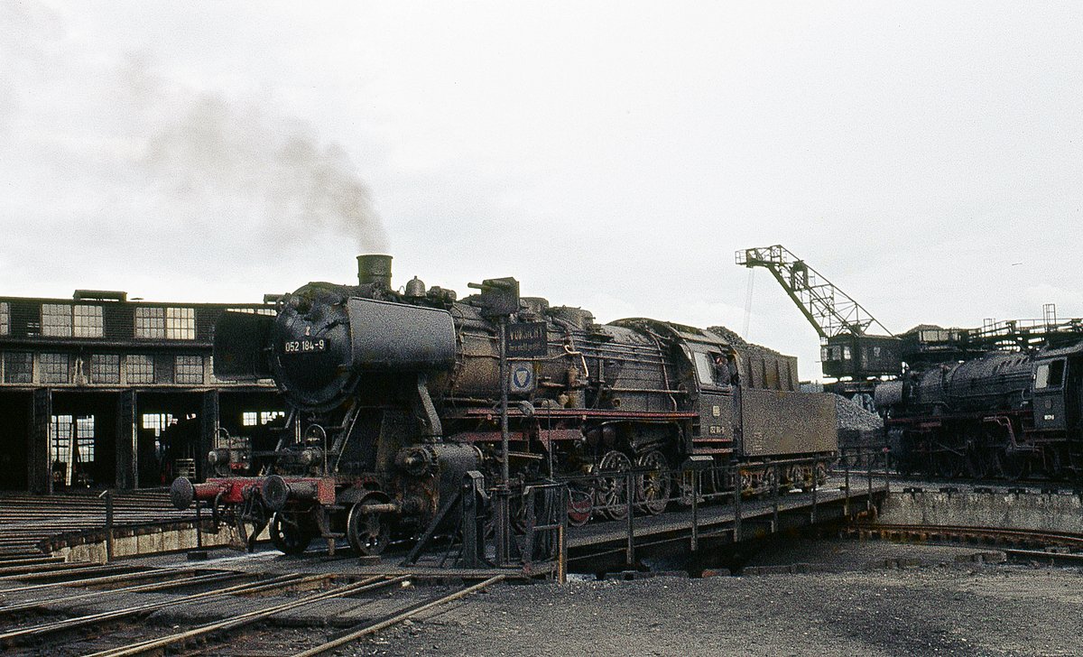 052 184  auf der Drehscheibe  