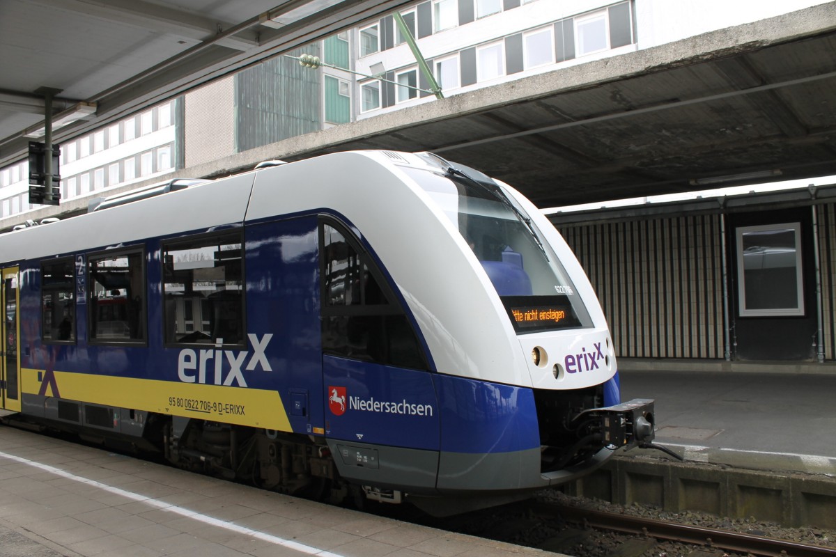 07.04.2015: Leider seit Fahrplanwechsel Dezember 2014 Alltag auf der Strecke Braunschweig-Uelzen.
Hier kam 622 706-9 von erixx aus Uelzen im Braunschweiger Hauptbahnhof an.