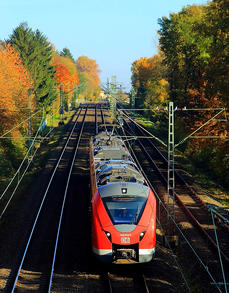 1 440 814-0 rollt am 01.11.2015 von Hochdahl hinunter nach Erkrath